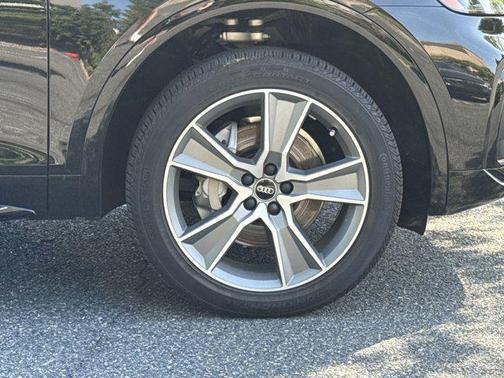 2025 Audi Q5 45 S line Premium