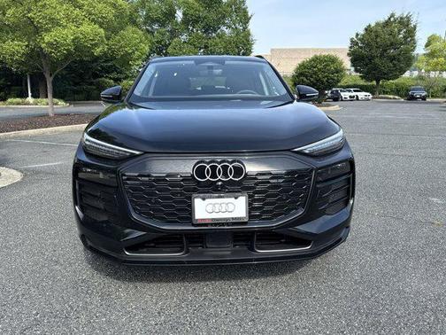 2025 Audi Q6 e-tron Prestige quattro