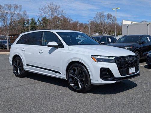 2025 Audi Q7 55 Prestige