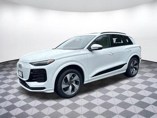2025 Audi Q6 e-tron Premium Plus quattro