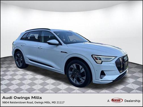 2021 Audi e-tron Premium