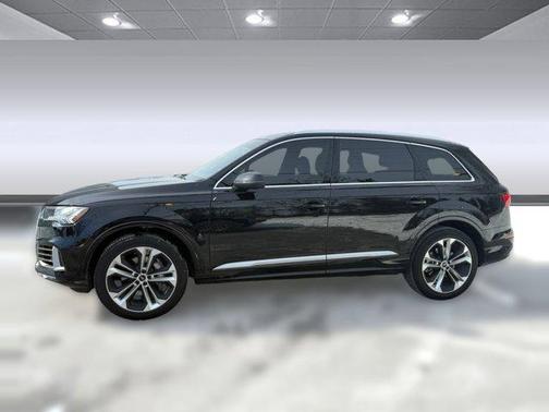 2024 Audi Q7 Premium Plus 55 TFSI quattro Tiptronic
