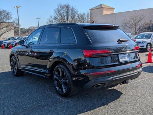 2025 Audi Q7 55 Prestige