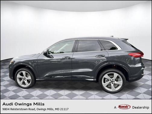 2025 Audi Q5 Premium Plus