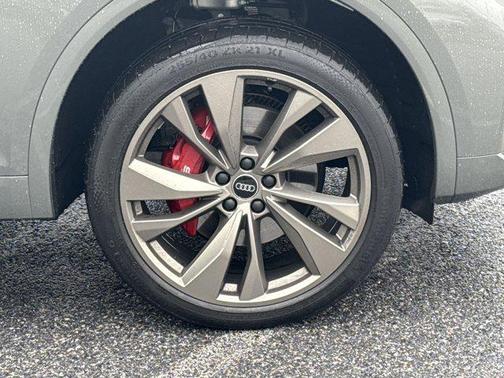 2025 Audi SQ5 3.0T Premium Plus