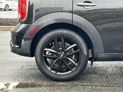 2012 MINI Cooper S Countryman Base