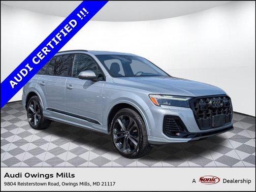 2025 Audi Q7 55 Premium Plus