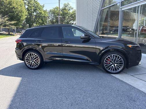 2025 Audi SQ5 3.0T Premium Plus