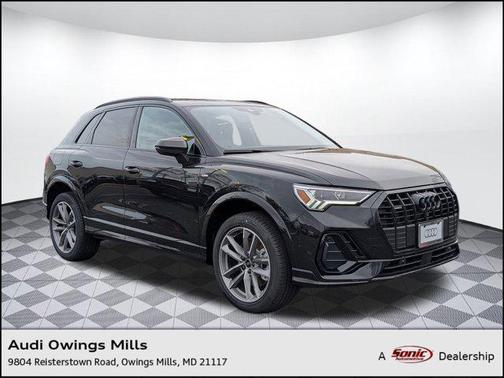 2025 Audi Q3 Premium 45 TFSI S line quattro Tiptronic