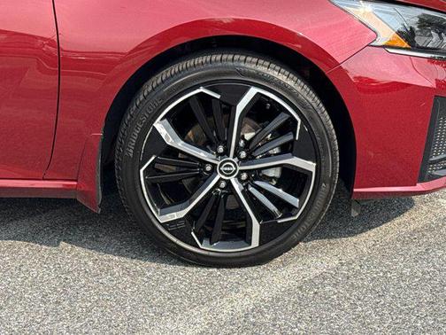 2024 Nissan Altima SR Intelligent AWD