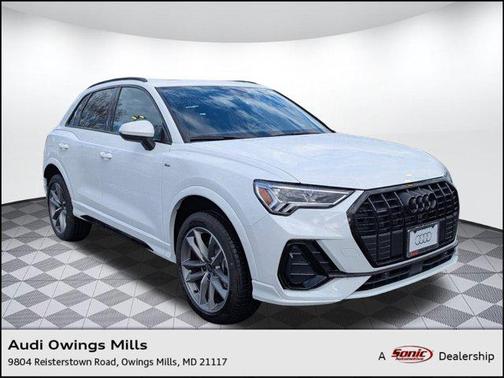 2025 Audi Q3 Premium 45 TFSI S line quattro Tiptronic