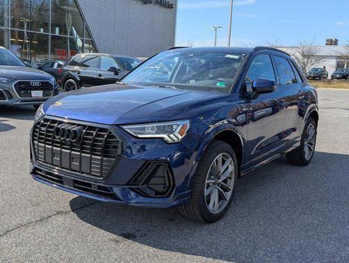 2025 Audi Q3 Premium 45 TFSI S line quattro Tiptronic