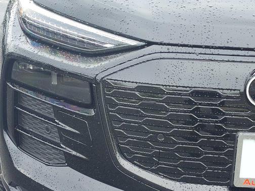 2025 Audi Q6 e-tron Premium Plus quattro