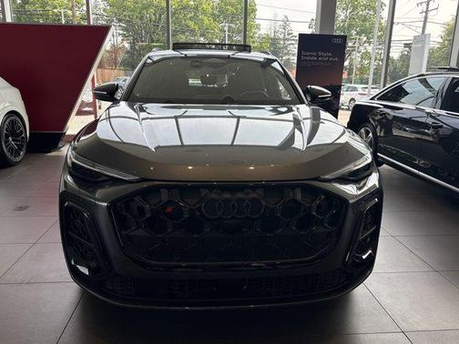 2025 Audi SQ5 3.0T Premium Plus