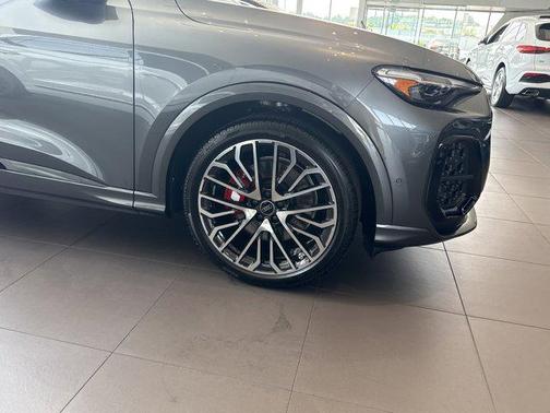 2025 Audi SQ5 3.0T Premium Plus