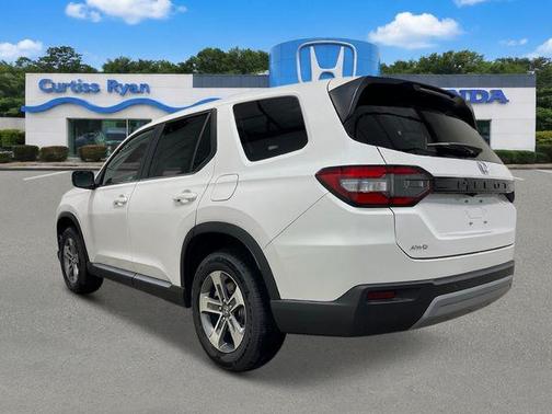 Platinum White 2025 Honda Pilot EX-L
