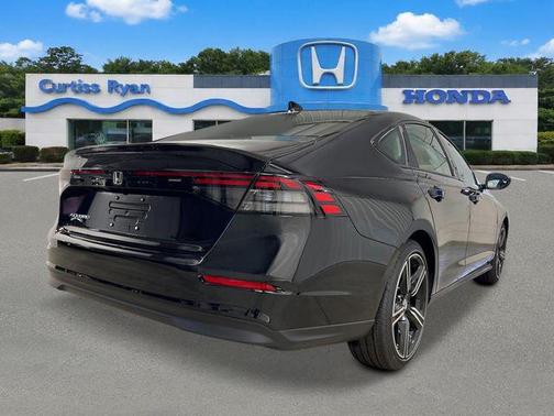 Crystal Black Pearl 2026 Honda Accord SE