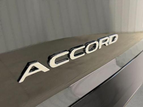 Crystal Black Pearl 2025 Honda Accord Hybrid EX-L