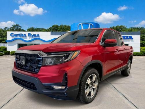 Radiant Red Metallic II 2026 Honda Ridgeline RTL