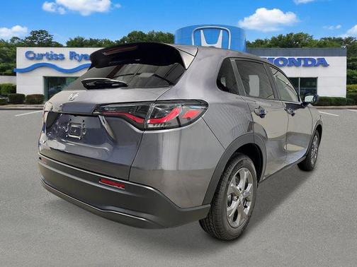 Modern Steel Metallic 2026 Honda HR-V LX