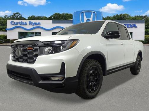 Platinum White Pearl 2026 Honda Ridgeline TrailSport+