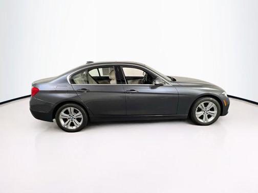 2018 BMW 330 xDrive