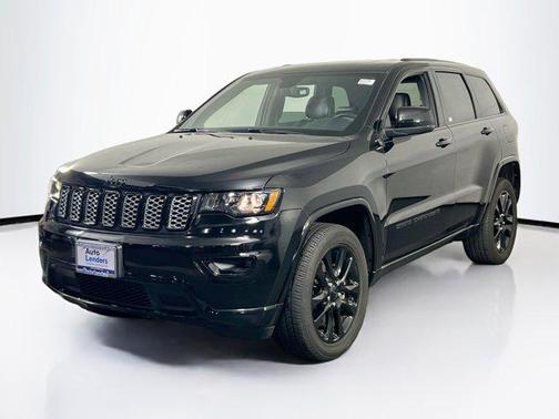 2022 Jeep Grand Cherokee Laredo