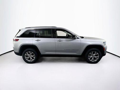 2022 Jeep Grand Cherokee Limited X