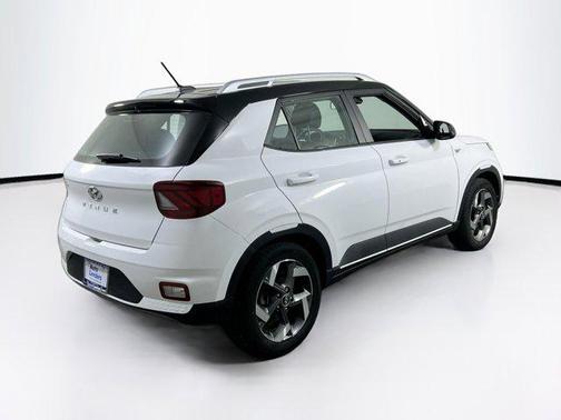 Lunar White 2023 Hyundai VENUE Limited