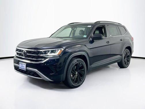 2022 Volkswagen Atlas 3.6L SE w/Technology