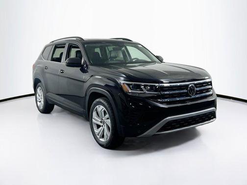 2022 Volkswagen Atlas 3.6L SE w/Technology