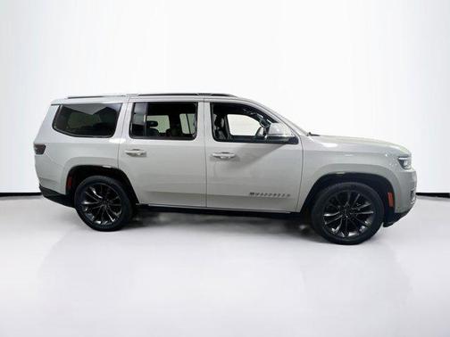 2022 Jeep Wagoneer Series III 4x4