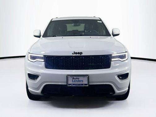 2022 Jeep Grand Cherokee Laredo