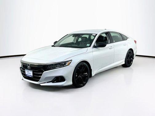 Platinum White Pearl 2022 Honda Accord Sport SE 1.5T