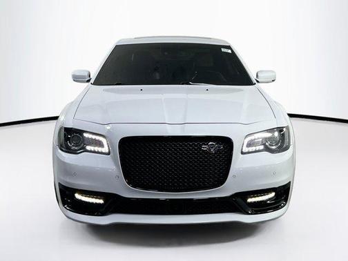 2023 Chrysler 300 C