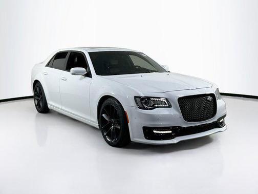 2023 Chrysler 300 C