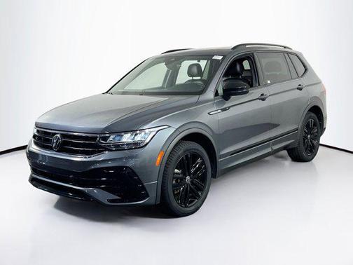 2022 Volkswagen Tiguan 2.0T SE R-Line Black 4MOTION