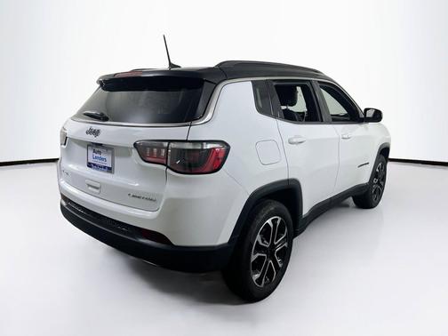 Bright White Clearcoat 2023 Jeep Compass Limited