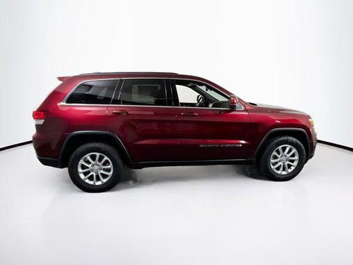 2022 Jeep Grand Cherokee Laredo