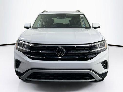 2023 Volkswagen Atlas 3.6L SE w/Technology