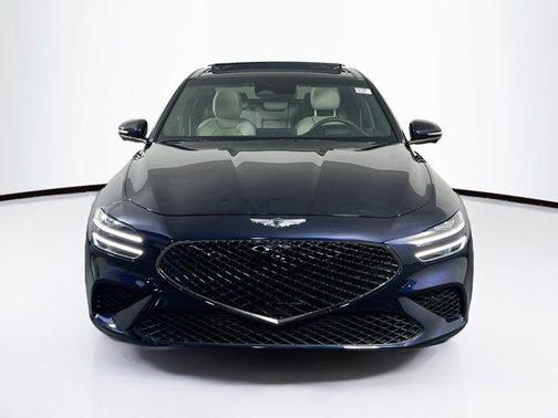 2023 Genesis G70 3.3T RWD