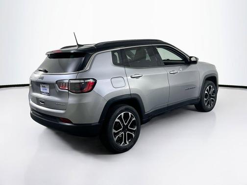 Billet Silver Metallic Clearcoat 2022 Jeep Compass Limited