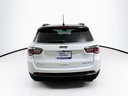 Bright White Clearcoat 2022 Jeep Compass Limited