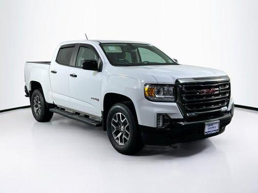 Summit White 2022 GMC Canyon AT4