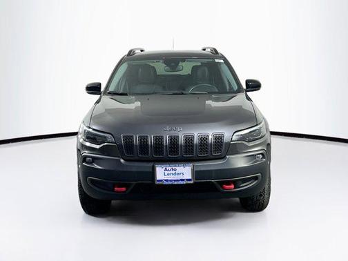 Granite Crystal Metallic Clearcoat 2022 Jeep Cherokee Trailhawk