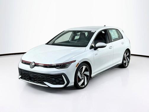 Opal White Pearl 2025 Volkswagen Golf GTI 2.0T S DSG