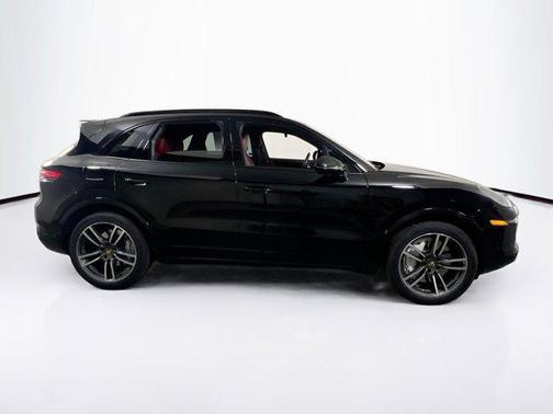 2020 Porsche Cayenne Turbo