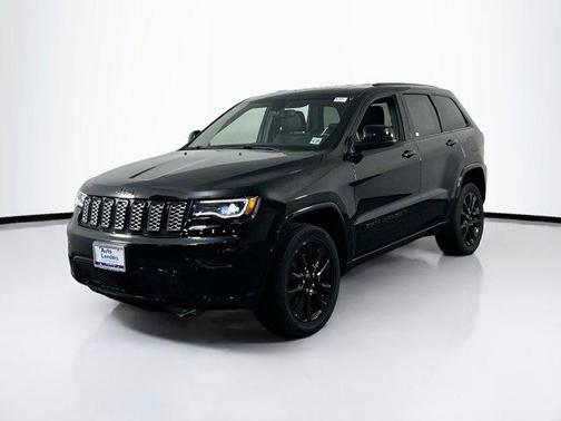 2022 Jeep Grand Cherokee Laredo