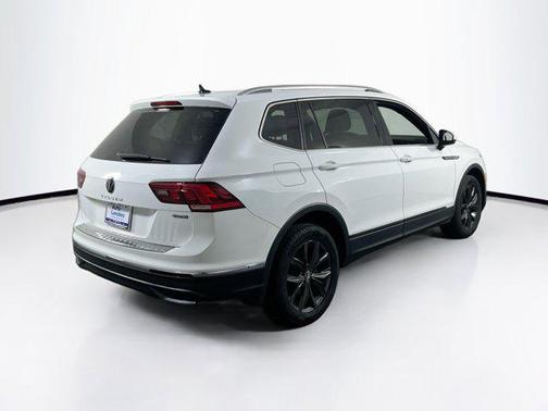 2022 Volkswagen Tiguan 2.0T SE 4MOTION