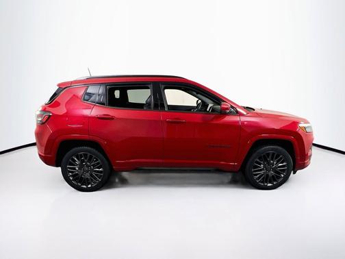 Redline Pearlcoat 2022 Jeep Compass (RED) Edition 4x4